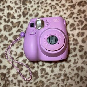 Insta mini 75 camera